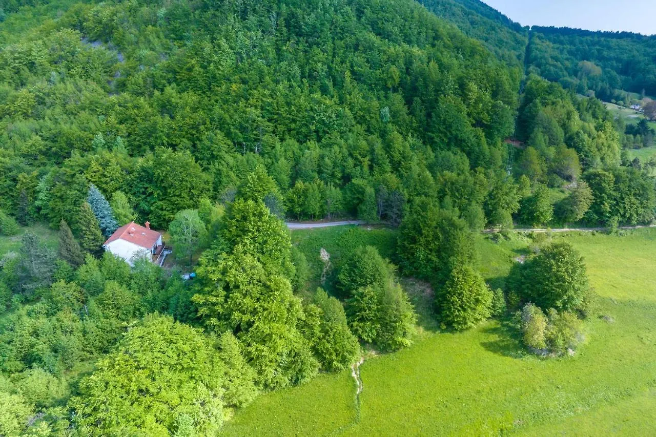 Mountain House Emerald Dream Vela Ucka Hébergement de vacances